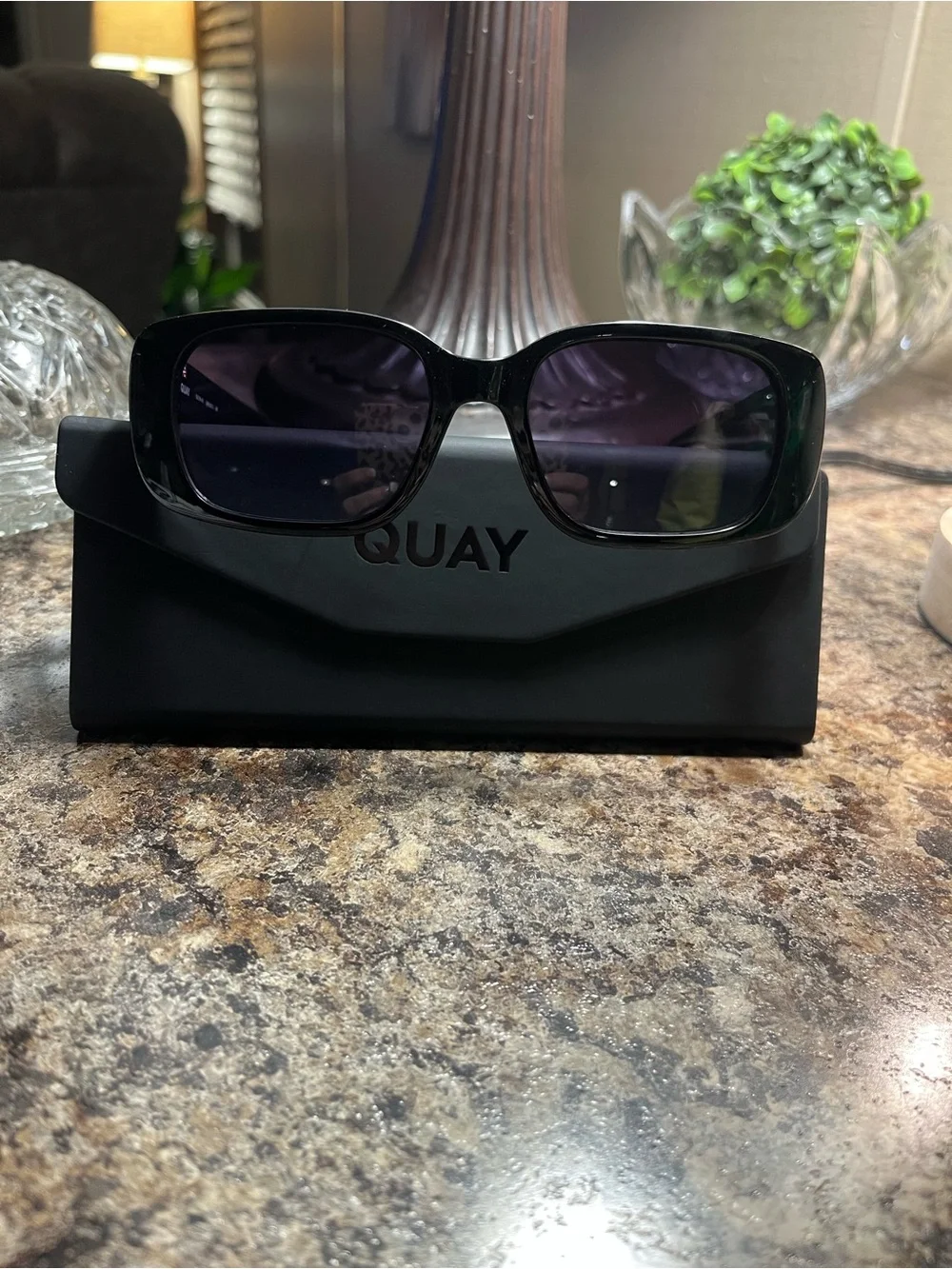 Quay Australia Black Cat-Eye Sunglasses with Tinted Lenses